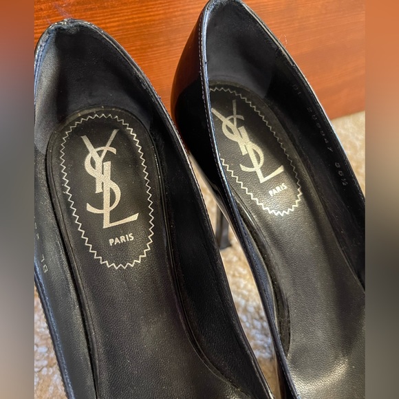 YSL Saint Laurent Tribute Pump - Navy Blue Patent Leather - BEAUTIFUL CONDITION - Picture 5 of 9